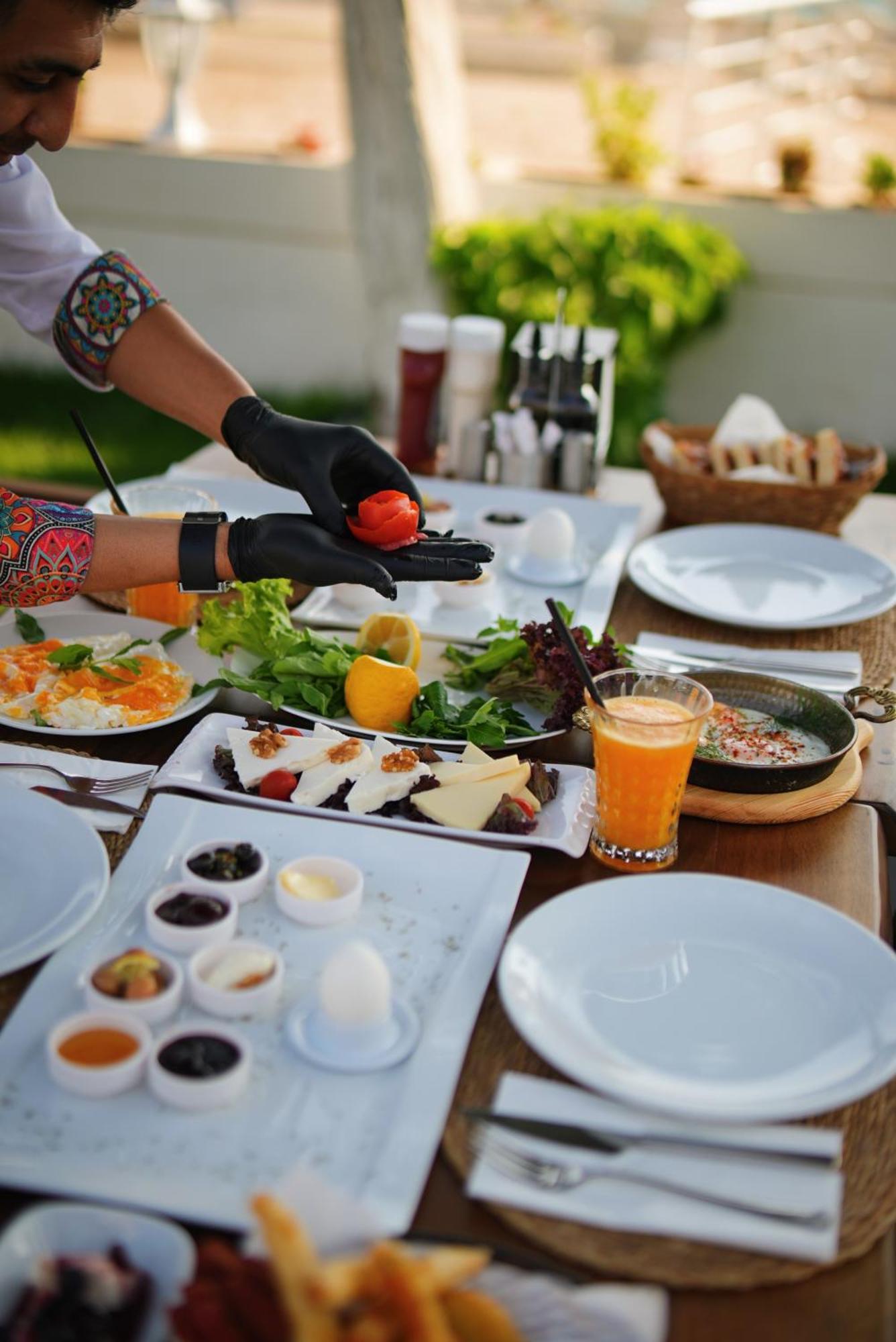 Hotel Sevilla Kuşadası